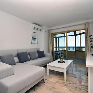 Vistas Al Mar Y Piscina , Fuengirola Spain